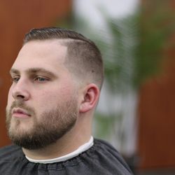 Grayscale Barbershop - Bald Fade Combover w/ Hard Part by Oscar