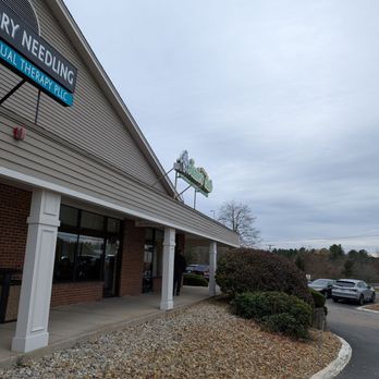 Janie's Uncommon Cafe - Breakfast & Brunch Near Me - Londonderry, New Hampshire