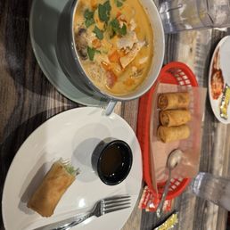 Tom Kha (Coconut Soup) Bowl