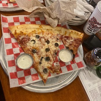 Brooklyn Heights Pizzeria - New American Near Me - Leander, Texas