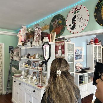 McKenna's Tea Cottage - Coffee & Tea Near Me - Seal Beach, California McKenna's Tea Cottage - Coffee & Tea Near Me - Seal Beach, California