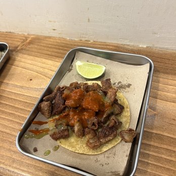 Taquería el Chato - Tripa taco (crunchy tripe) - Tacos Near Me - New York, New York