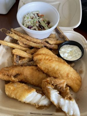 Woggy's Fish n Chips by null