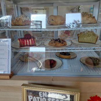 Café Blanc - Cafes Near Me - Parma Heights, Ohio