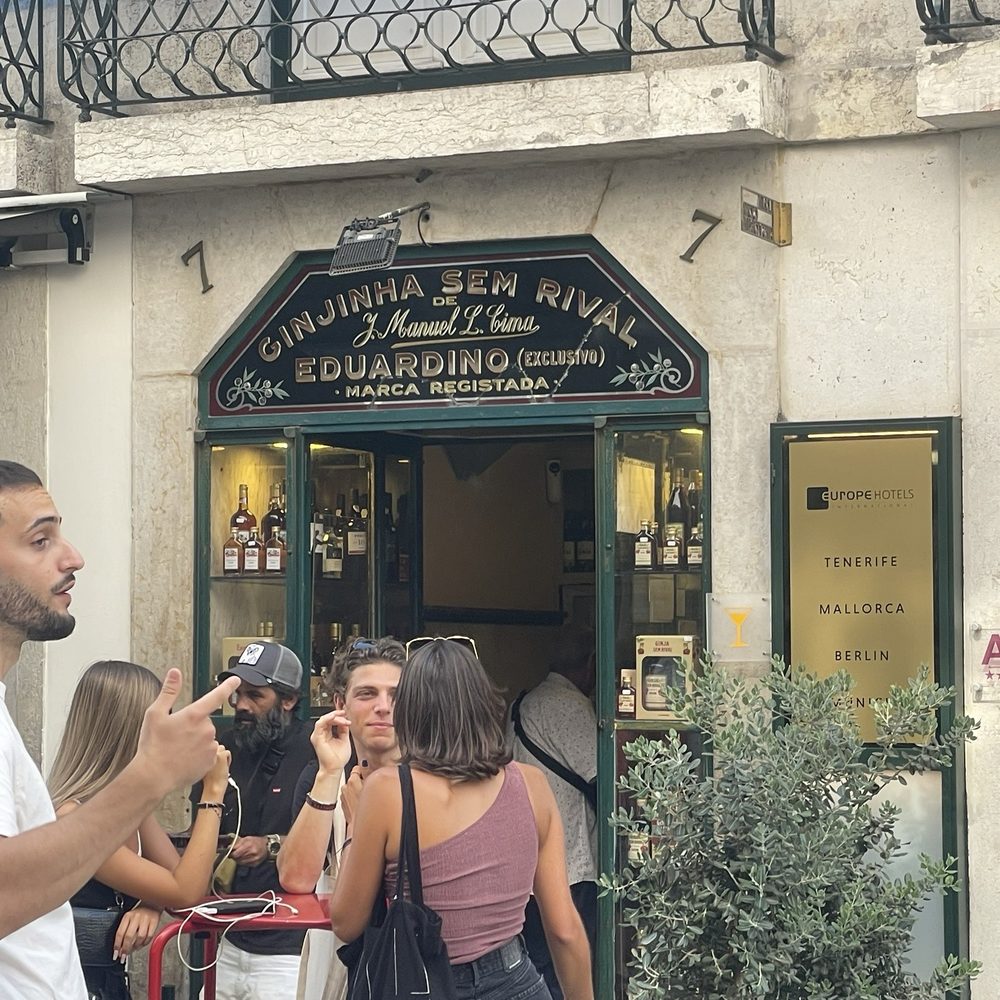 Ginja Sem Rival e Eduardino - Outside - Beer, Wine & Spirits Near Me - Lisbon, 11 Ginja Sem Rival e Eduardino - Outside - Beer, Wine & Spirits Near Me - Lisbon, 11