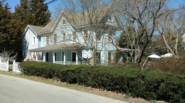 Back Creek Inn by null