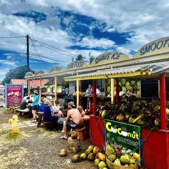 Coconut Corner - Front of shop - Thai Near Me - Waimea, Hawaii