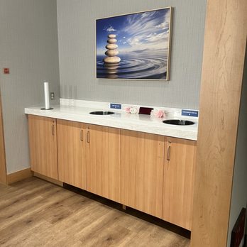 Spa Light - All toiletries are absent despite the advertising of having everything you need. - Massage Near Me - Lincoln, Rhode Island