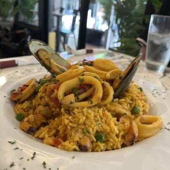 Mar Y Tierra - Seafood Near Me - Miami, Florida Mar Y Tierra - Seafood Near Me - Miami, Florida