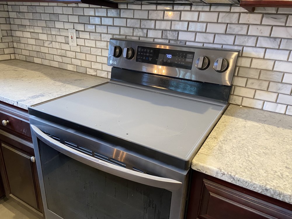 EXPRESS HARDWOOD FLOORS Updated September 2024 22 Photos Overland Park, Kansas Flooring