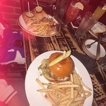 Mad Chef Kitchen And Bar - New American Near Me - Ellicott City, Maryland