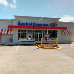 Bank of America Financial Center - Storefront