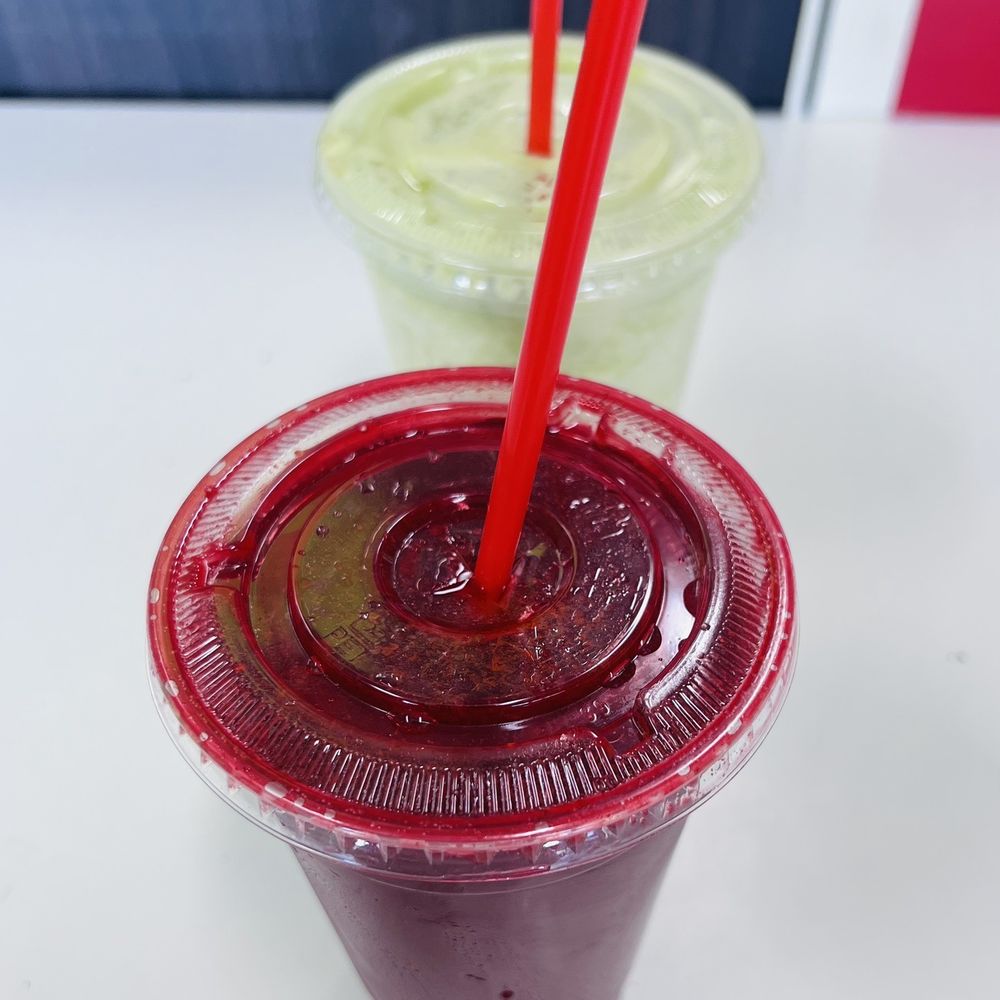 Green juice and Vampiro Green juice and Vampiro