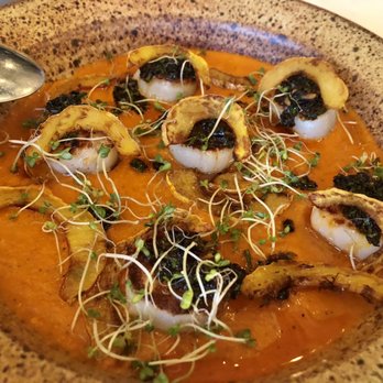 FIG Restaurant - Diver scallops - Bars Near Me - Santa Monica, California