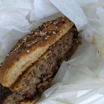 Baldwin Park Farmer's Market - Cheeseburger minus lettuce, onion, spread - Farmers Market Near Me - Baldwin Park, California Baldwin Park Farmer's Market - Cheeseburger minus lettuce, onion, spread - Farmers Market Near Me - Baldwin Park, California