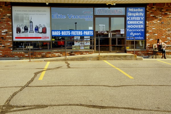 elite vacuum store