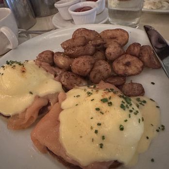 Primrose - Eggs Benedict with smoked salmon - New American Near Me - Las Vegas, Nevada Primrose - Eggs Benedict with smoked salmon - New American Near Me - Las Vegas, Nevada