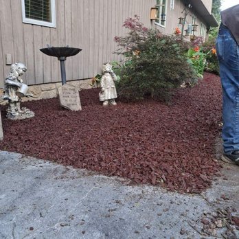 One Leg Man and A Mower - and after! - Landscaping Near Me - Elizabethton, Tennessee