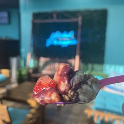 The Wicked Pineapple - Bite by bite, best açaí bowl ever!