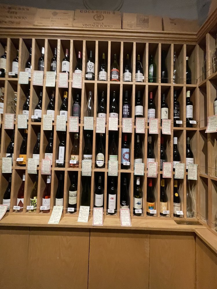 HUNTER’S POINT WINES & SPIRITS 25 Photos & 58 Reviews 4707 Vernon