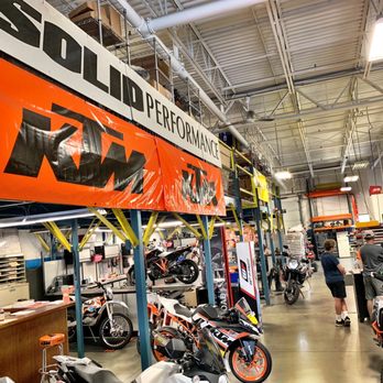 SOLID PERFORMANCE - Updated February 2026 - 16 Photos - 106 Robbins Rd ...