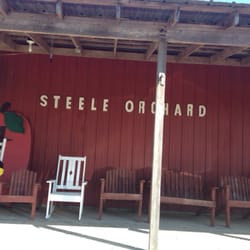 Steele Orchard - Front porch with rocking chairs