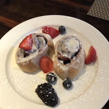 Roanoke - Cinnamon rolls-tiny! - Cocktail Bars Near Me - Chicago, Illinois Roanoke - Cinnamon rolls-tiny! - Cocktail Bars Near Me - Chicago, Illinois