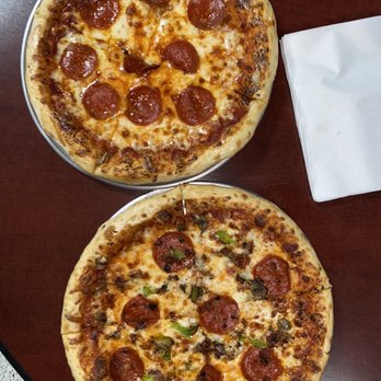 Aloma Bowl - Pizza - Bowling Near Me - Winter Park, Florida Aloma Bowl - Pizza - Bowling Near Me - Winter Park, Florida