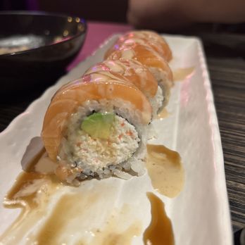Sushiya - 18. Sweet Salmon Roll - Sushi Bars Near Me - San Dimas, California