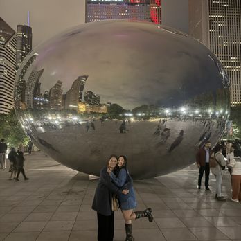 Cloud Gate - Public Art Near Me - Chicago, Illinois