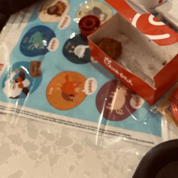 Chick-fil-A - Nice placemats for kids - Fast Food Near Me - Danbury, Connecticut