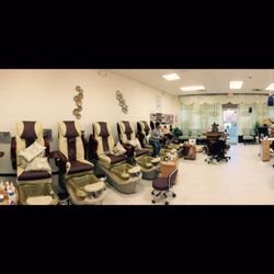 KD Nails & Spa