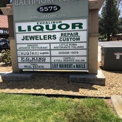 To Tran haircuts - You can find me like lily haircut and Nails,
