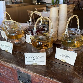 Star Leaf - Tea samples - Tea Rooms Near Me - Orange, California