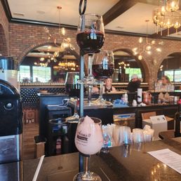 Wine flight! Wine flight!