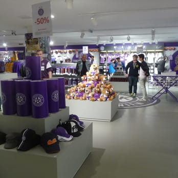 Generali Arena - Austria Wien Fan Shop at the Generali Arena - Stadiums & Arenas Near Me - Vienna, 9