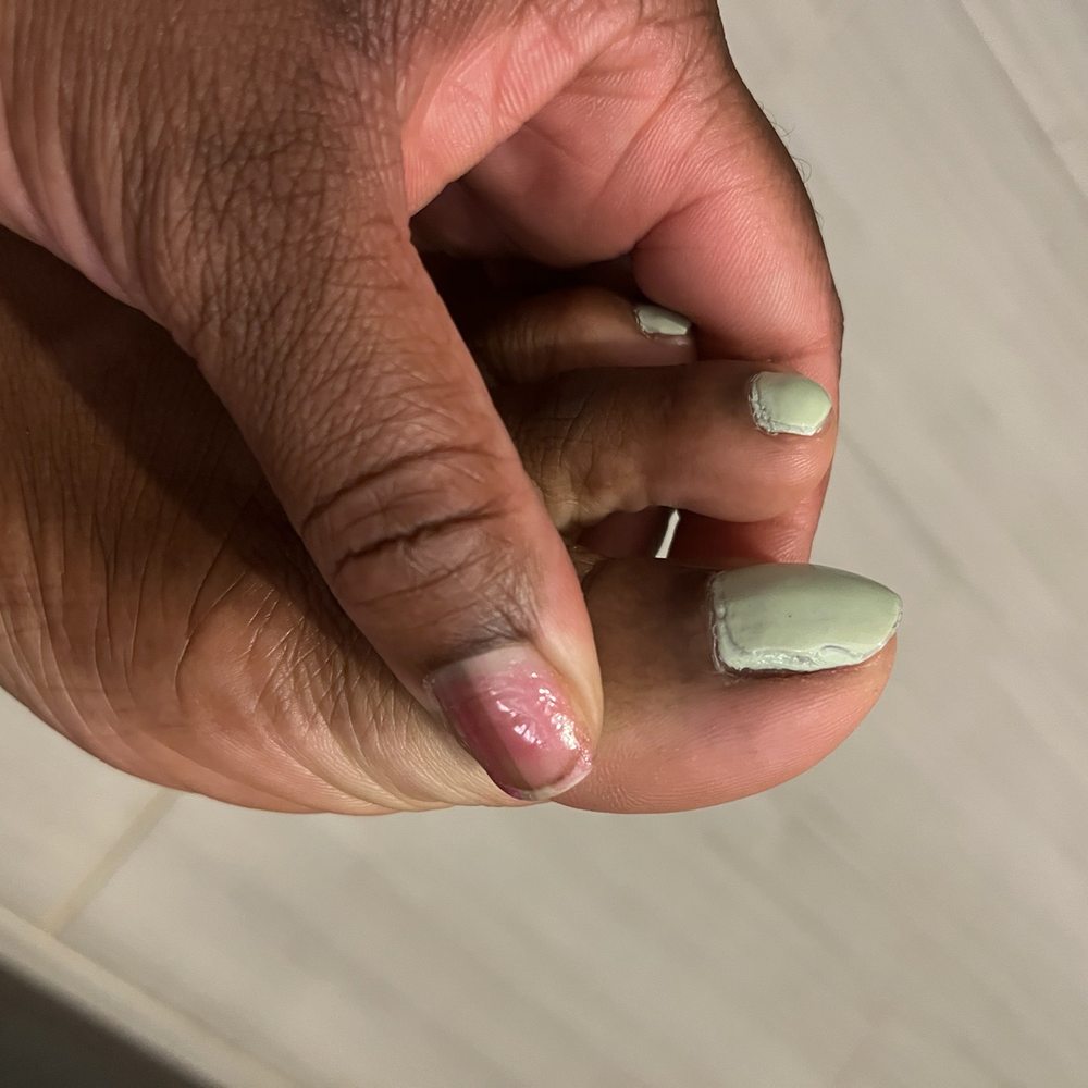 Grandlux Nail Salon - HORRIBLE pedicure and manicure - Nail Salons Near Me - Prosper, Texas Grandlux Nail Salon - HORRIBLE pedicure and manicure - Nail Salons Near Me - Prosper, Texas