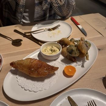 Tomat - New American Near Me - Los Angeles, California