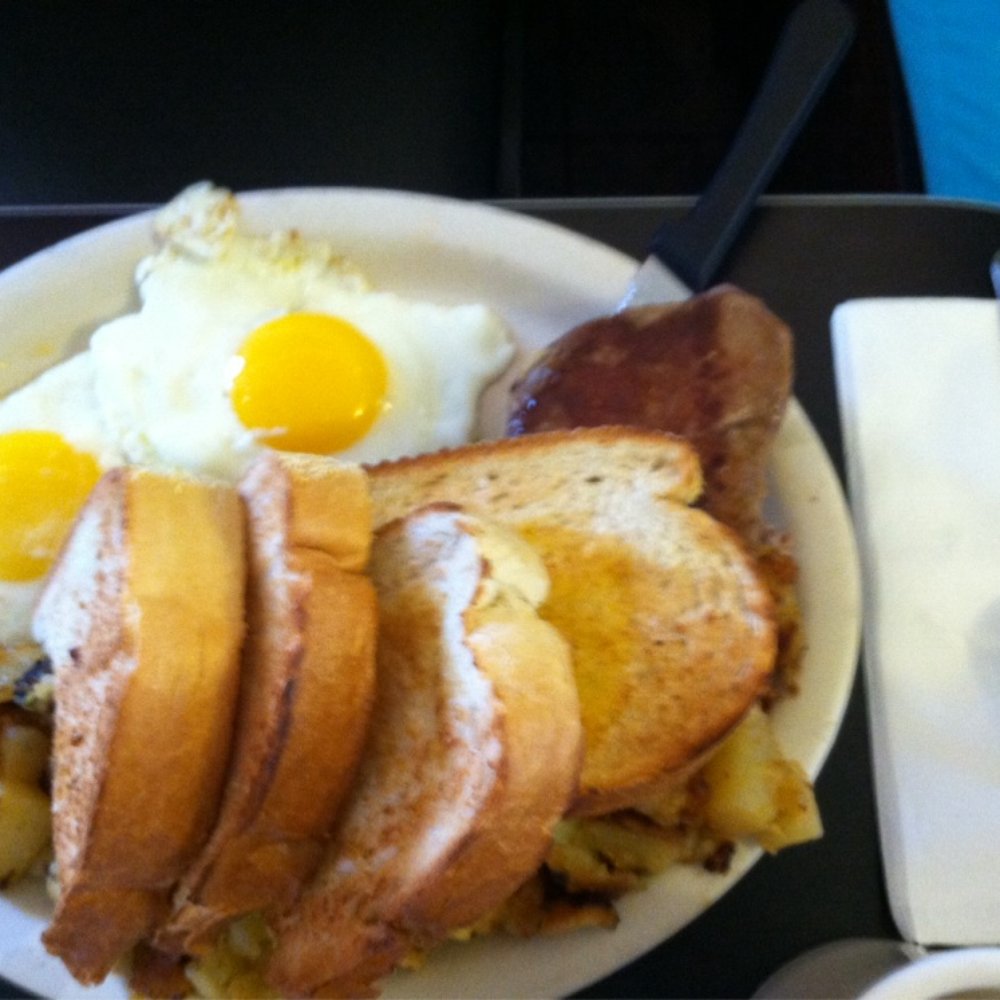 Lou Roc's Diner - Eggs and 8oz sirloin steak - Diners Near Me - Worcester, Massachusetts Lou Roc's Diner - Eggs and 8oz sirloin steak - Diners Near Me - Worcester, Massachusetts