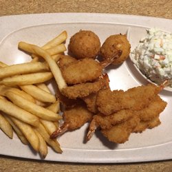 Captain D's - 12pc shrimp combo with coleslaw and fries