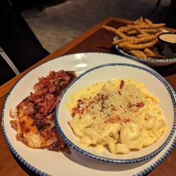 Red Lobster - Maple bacon chicken w/mac - Seafood Near Me - Tigard, Oregon