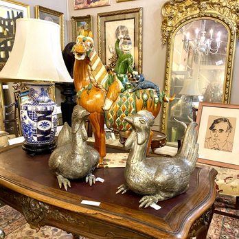 Shoffeitt's Off The Square - Antiques Near Me - Healdsburg, California Shoffeitt's Off The Square - Antiques Near Me - Healdsburg, California