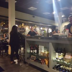 Patina Wine Bar - Nice interior.