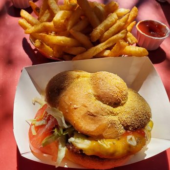 Big Earl's Greasy Eats - Cheeseburger and fries - American Near Me - Cave Creek, Arizona Big Earl's Greasy Eats - Cheeseburger and fries - American Near Me - Cave Creek, Arizona