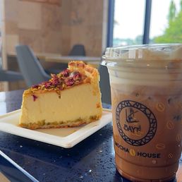 Baklava Cheesecake
