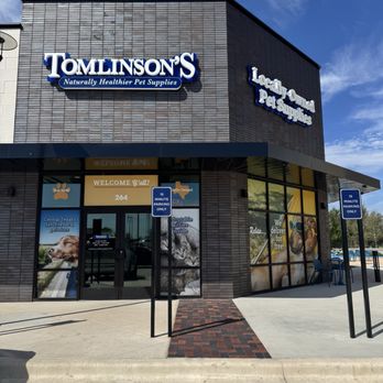 Tomlinson's Feed - Pet Stores Near Me - Manor, Texas Tomlinson's Feed - Pet Stores Near Me - Manor, Texas