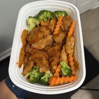 Asian Bowl - 58. General Tso's Vegetarian Chicken - Asian Fusion Near Me - Forest Hills, New York