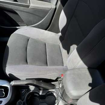 Street Auto Details - Front seat cleaning - Auto Detailing Near Me