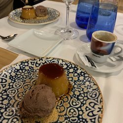 El Faro - 09/28/21 - Tocino del Cielo con helado de chocolate.