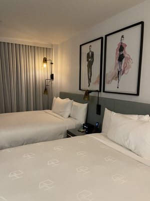 THE GODFREY HOTEL HOLLYWOOD - 133 Photos & 118 Reviews - 1400 Cahuenga